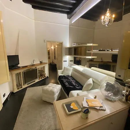 Amazing Penthouse Piazza Spagna Appartement