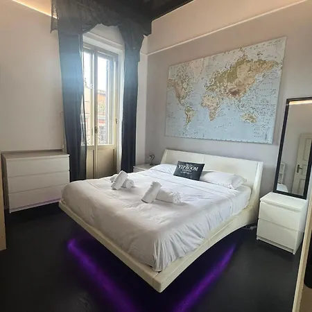 Lägenhet Amazing Penthouse Piazza Spagna Rom